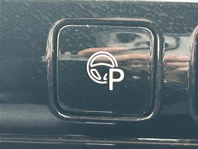 セレナ ハイウェイスター　純正１０インチナビ　純正１１インチフリップダウンモニター　全方位カメラ　両側パワスラ　ドラレコ　ＥＴＣ　デジタルインナーミラー　プロパイロット　レーダークルーズコントロール　電子パーキング（12枚目）