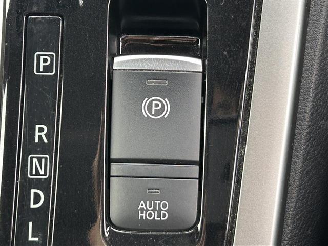 セレナ ハイウェイスター　純正１０インチナビ　純正１１インチフリップダウンモニター　全方位カメラ　両側パワスラ　ドラレコ　ＥＴＣ　デジタルインナーミラー　プロパイロット　レーダークルーズコントロール　電子パーキング（13枚目）