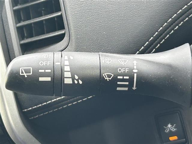 セレナ ハイウェイスター　純正１０インチナビ　純正１１インチフリップダウンモニター　全方位カメラ　両側パワスラ　ドラレコ　ＥＴＣ　デジタルインナーミラー　プロパイロット　レーダークルーズコントロール　電子パーキング（17枚目）