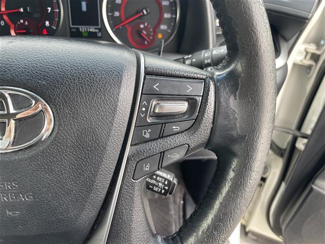 ヴェルファイア ２．５Ｚ　Ａエディション　純正９インチナビ　純正１２．１インチフリップダウンモニター　バックカメラ　両側パワスラ　ＥＴＣ　デジタルインナーミラー　トヨタセーフティセンス　レーダークルーズコントロール　１８インチ純正ＡＷ（14枚目）