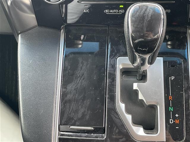 ヴェルファイア ２．５Ｚ　Ａエディション　純正９インチナビ　純正１２．１インチフリップダウンモニター　バックカメラ　両側パワスラ　ＥＴＣ　デジタルインナーミラー　トヨタセーフティセンス　レーダークルーズコントロール　１８インチ純正ＡＷ（20枚目）