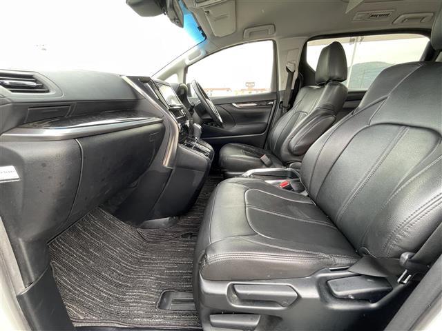 ヴェルファイア ２．５Ｚ　Ａエディション　純正９インチナビ　純正１２．１インチフリップダウンモニター　バックカメラ　両側パワスラ　ＥＴＣ　デジタルインナーミラー　トヨタセーフティセンス　レーダークルーズコントロール　１８インチ純正ＡＷ（33枚目）