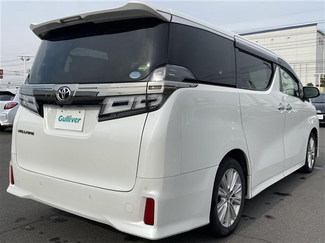 ヴェルファイア ２．５Ｚ　Ａエディション　純正９インチナビ　純正１２．１インチフリップダウンモニター　バックカメラ　両側パワスラ　ＥＴＣ　デジタルインナーミラー　トヨタセーフティセンス　レーダークルーズコントロール　１８インチ純正ＡＷ（39枚目）