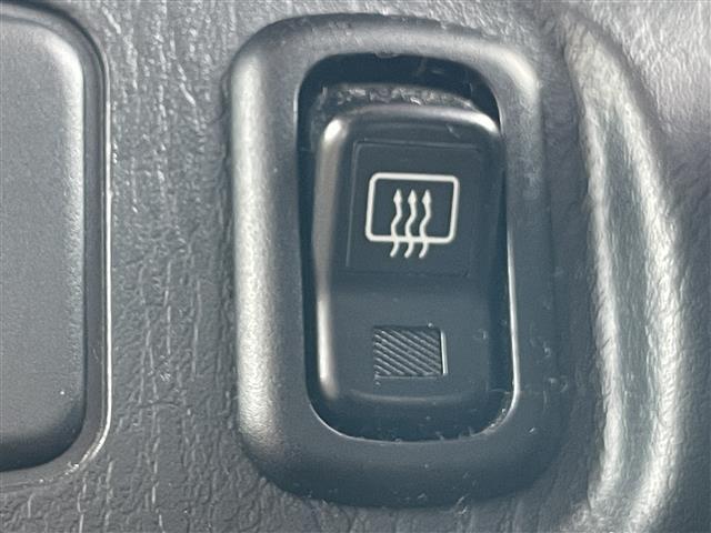 ミラジーノ ジーノ　禁煙車　５速ＭＴ　社外オーディオ　ＥＴＣ　ブラウンウッドインテリア　ウッドコンピステアリング　ハーフレザーシート　電動格納ミラー　メカニカルキー　スペアキー　純正ホイールカバー　取扱説明書　保証書（15枚目）