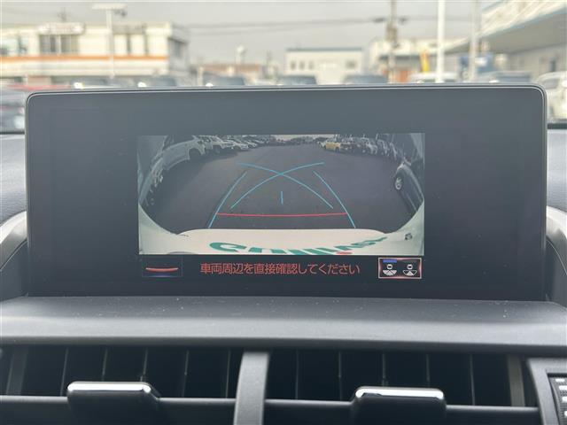 ＮＸ ＮＸ３００ｈ　Ｆスポーツ　登録時走行距離８７３２６ｋｍ　純正１０．３インチナビ（ＡＭ／ＦＭ／ＣＤ／ＤＶＤ／ＢＴ／ＴＶ）　バックカメラ　黒革シート　Ｄ／Ｎ席シートヒーター　Ｄ／Ｎ席ベンチレーション　Ｄ／Ｎ席パワーシート　ＢＳＭ（3枚目）