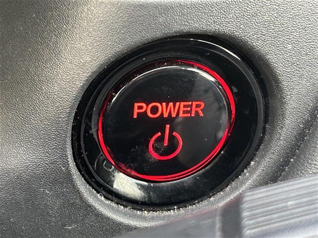 ヴェゼル ｅ：ＨＥＶ　Ｚ　純正９インチナビ（ＡＭ／ＦＭ／ＣａｒＰｌａｙ／ＴＶ／ＢＴ）　バックカメラ　ハーフレザーシート　Ｄ／Ｎ席シートヒーター　ホンダセンシング　衝突軽減ブレーキ　アダプティブクルーズコントロール　ＢＳＭ（14枚目）