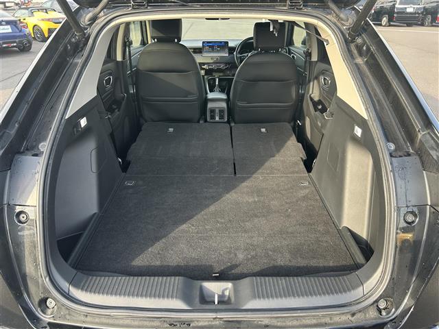 ヴェゼル ｅ：ＨＥＶ　Ｚ　純正９インチナビ（ＡＭ／ＦＭ／ＣａｒＰｌａｙ／ＴＶ／ＢＴ）　バックカメラ　ハーフレザーシート　Ｄ／Ｎ席シートヒーター　ホンダセンシング　衝突軽減ブレーキ　アダプティブクルーズコントロール　ＢＳＭ（33枚目）