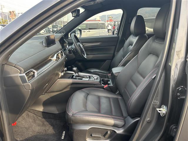 ＣＸ－５ ＸＤ　スポーツアピアランス　ＢＯＳＥサウンドシステム　登録時走行距離３３４５３ｋｍ　純正１０．２５インチナビ（ＡＭ／ＦＭ／ＣＤ／ＤＶＤ／ＢＴ／ＴＶ／ＣａｒＰｌａｙ）　全方位カメラ　パワーバックドア　Ｄ／Ｎ席シートヒーター　ＥＴＣ（32枚目）