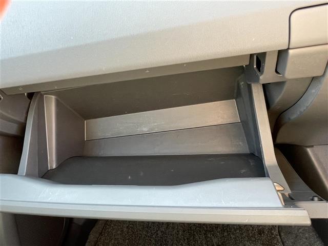 プリウス G TOMSエアロ サンルーフ 純正ナビ バックカメラ ETC クルーズコントロール オートライト プッシュスタート スマートキー レーダー探知機 純正フロアマット 17インチ純正AW(23枚目)