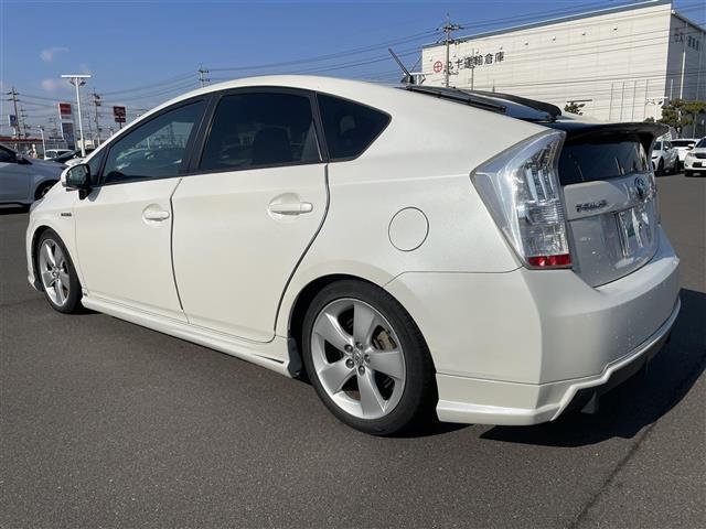 プリウス G TOMSエアロ サンルーフ 純正ナビ バックカメラ ETC クルーズコントロール オートライト プッシュスタート スマートキー レーダー探知機 純正フロアマット 17インチ純正AW(43枚目)