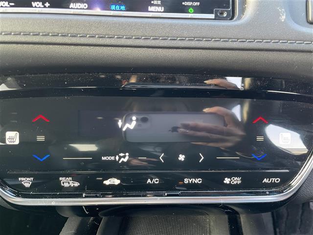 ヴェゼル ハイブリッドZ・ホンダセンシング 純正ナビ バックカメラ ホンダセンシング 衝突軽減ブレーキ 誤発進抑制機能 歩行者事故低減ステアリング 先行発進お知らせ機能 追従クルコン 車線維持支援システム 路外逸脱制御機能 標識認識機能(20枚目)