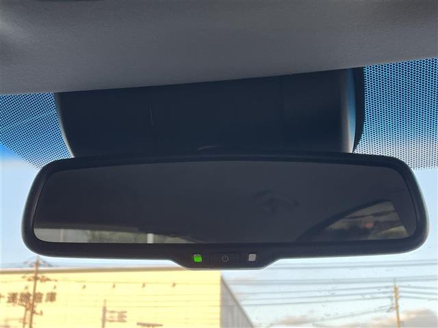 ヴェゼル ハイブリッドZ・ホンダセンシング 純正ナビ バックカメラ ホンダセンシング 衝突軽減ブレーキ 誤発進抑制機能 歩行者事故低減ステアリング 先行発進お知らせ機能 追従クルコン 車線維持支援システム 路外逸脱制御機能 標識認識機能(21枚目)