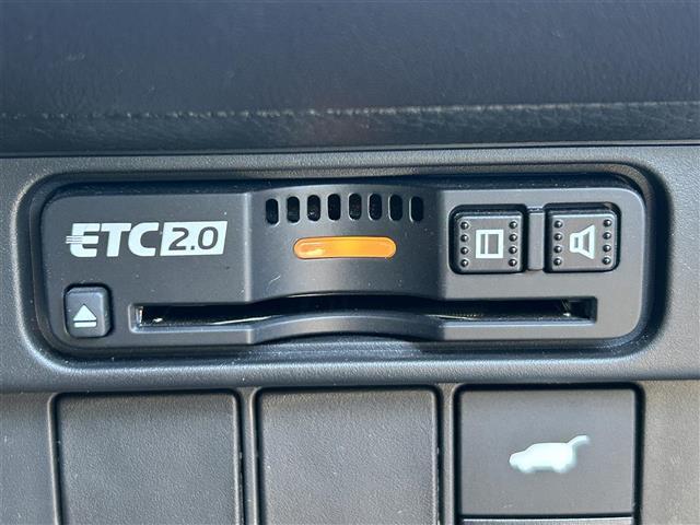 ZR-V e:HEV Z 純正ナビ 全方位カメラ ETC BSM シートヒーター ステアリングヒーター クリアランスソナー 衝突軽減 横滑り防止装置 レーダークルコン レーンキープアシスト オートライト アイドリングストップ(20枚目)