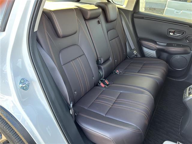 ZR-V e:HEV Z 純正ナビ 全方位カメラ ETC BSM シートヒーター ステアリングヒーター クリアランスソナー 衝突軽減 横滑り防止装置 レーダークルコン レーンキープアシスト オートライト アイドリングストップ(26枚目)