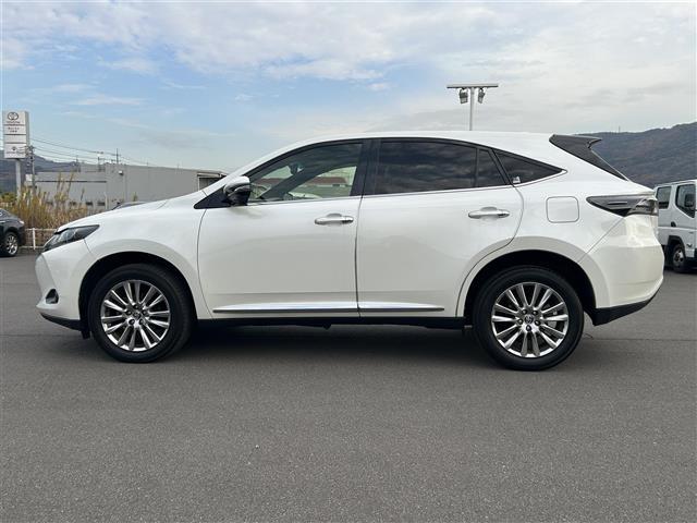 ハリアー プレミアム 純正9インチナビ バックカメラ ETC トヨタセーフティセンス クルーズコントロール オートマチックハイビーム アイドリングストップ 18インチ純正AW 純正フロアマット ハーフレザーシート(36枚目)