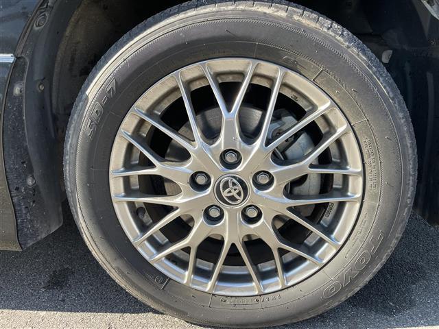 ヴォクシー ハイブリッドＺＳ　煌ＩＩ　禁煙車　フリップダウンモニター　ＡＬＰＩＮＥナビ　バックカメラ　両側パワスラ　Ｂｌｕｅｔｏｏｔｈ　フルセグＴＶ　ＥＴＣ　温シート　衝突軽減　レーンアシスト　クルコン　ＬＥＤヘッドライト　スマートキー（41枚目）