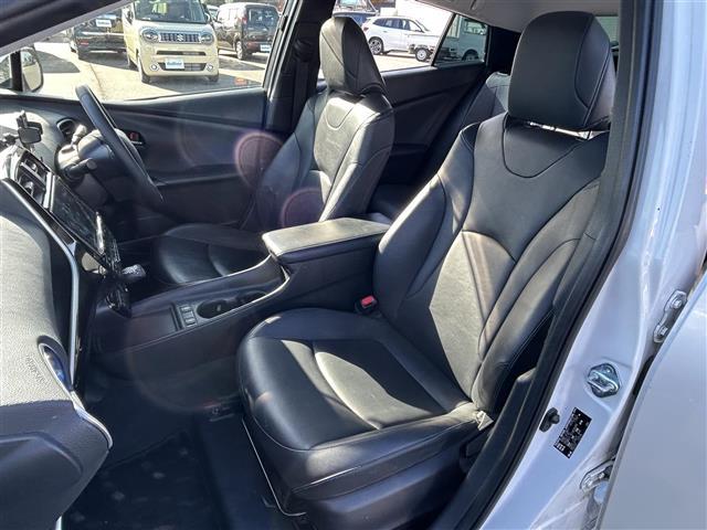 プリウス Ｓツーリングセレクション　禁煙車　ワンオーナー　モデリスタエアロ　全方位カメラ　純正９インチナビ　ＡＣ１００Ｖ　Ｂｌｕｅｔｏｏｔｈ　レーダクルコン　衝突軽減　ドラレコ　ＥＴＣ２．０　純正１７インチＡＷ　保証書　取説（30枚目）