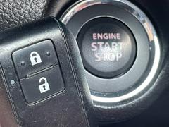 【スマートキー】スマートキー（電子キー）を持っていれば、スイッチを押すだけでエンジンをかけることができます！ 7