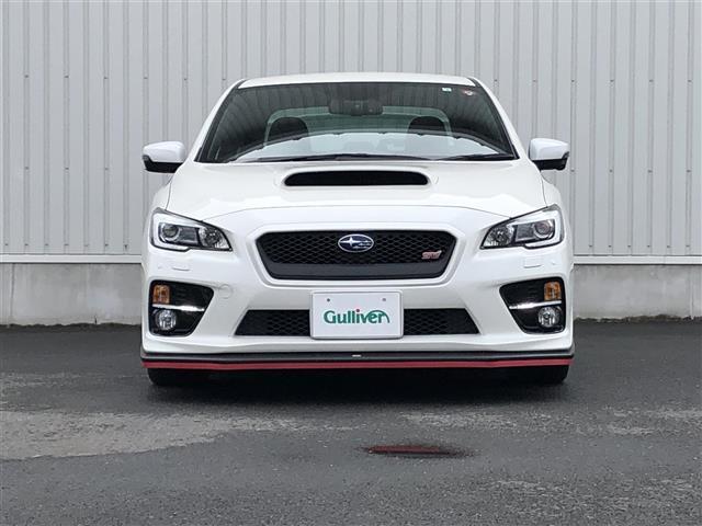 ＳＴＩ　タイプＳ　ワンオーナー　ＳＴＩフルエアロ　ＢＳＭ　純正ナビ　フルセグ　純正ＳＴＩアルミホイール　ＬＥＤヘッドライト　ＥＴＣ　ＭＴ車　ハーフレザー　コーナーセンサー　社外マフラー　純正車内あり　保証書　スペアキー(19枚目)