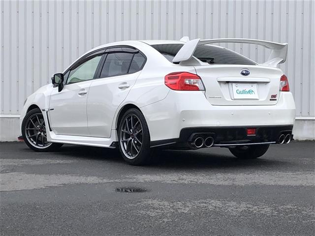 ＳＴＩ　タイプＳ　ワンオーナー　ＳＴＩフルエアロ　ＢＳＭ　純正ナビ　フルセグ　純正ＳＴＩアルミホイール　ＬＥＤヘッドライト　ＥＴＣ　ＭＴ車　ハーフレザー　コーナーセンサー　社外マフラー　純正車内あり　保証書　スペアキー(24枚目)