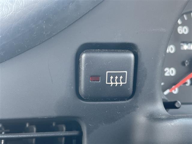 カプチーノ ベースグレード JVCカーオーディオ 保管用カバー付きハードトップルーフ インタークーラーターボ ターボタイマー 純正フロアマット スペアキー シガーソケット パワーウィンドウ 保証書 取扱説明書(5枚目)