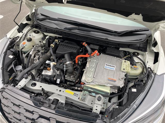 キックス Ｘ　プロパイロット　全方位カメラ　クルコン　純正９インチナビ　Ｂｌｕｅｔｏｏｔｈ　フルセグ　デジタルルームミラー　ドラレコ　ＥＴＣ　ルーフレール　コーナーセンサー　純正アルミ　スマートキー（43枚目）