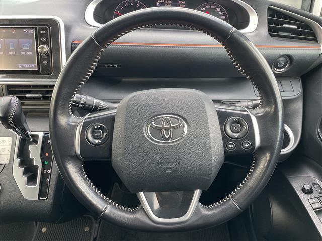 シエンタ G 純正SDナビ フルセグTV 両側パワースライドドア バックカメラ ETC2.0 レーンキープアシストモデリスタエアロ 純正アルミホイール プッシュスタート スマートキー 電動格納ミラー(24枚目)