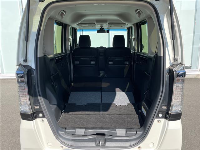 N-BOXカスタム G ターボSSブラックスタイルパッケージ 純正8インチSDナビ バックカメラ クルーズコントロール シートヒーター シティブレーキアクティブシステム パドルシフト オートリトラミラー LEDフォグランプ 純正AW 純正フロアマット ETC(16枚目)