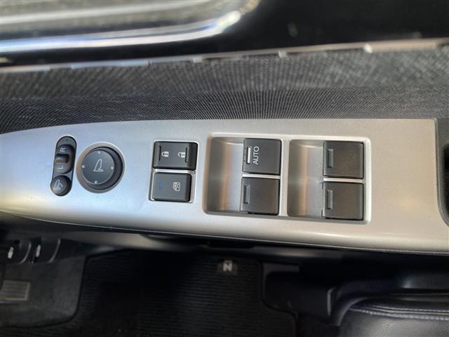 N-BOXカスタム G ターボSSブラックスタイルパッケージ 純正8インチSDナビ バックカメラ クルーズコントロール シートヒーター シティブレーキアクティブシステム パドルシフト オートリトラミラー LEDフォグランプ 純正AW 純正フロアマット ETC(38枚目)