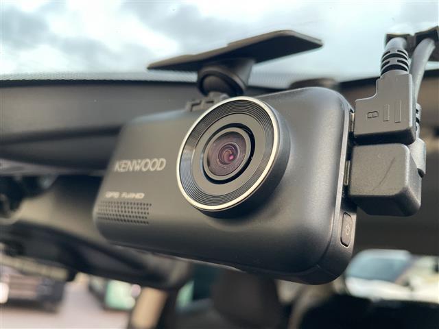 ノート e-パワー X 純正SDナビ フルセグTV 全方位カメラ ETC 前後ドライブレコーダー 前後コーナーセンサー SUPER CAT(SCRX-R203)レーダー 純正アルミホイール 純正フロアマット スマートキー(9枚目)