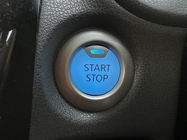 ノート e-パワー X 純正SDナビ フルセグTV 全方位カメラ ETC 前後ドライブレコーダー 前後コーナーセンサー SUPER CAT(SCRX-R203)レーダー 純正アルミホイール 純正フロアマット スマートキー(10枚目)