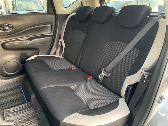 ノート e-パワー X 純正SDナビ フルセグTV 全方位カメラ ETC 前後ドライブレコーダー 前後コーナーセンサー SUPER CAT(SCRX-R203)レーダー 純正アルミホイール 純正フロアマット スマートキー(15枚目)