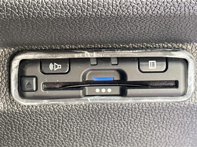 フリードハイブリッド ハイブリッド・G 純正SDナビ ワンセグTV 両側パワースライドドア バックカメラ レーダークルーズコントロール 前後ドライブレコーダー コーナーセンサー ビルトインETC 前席シートヒーター 純正アルミホイール(5枚目)