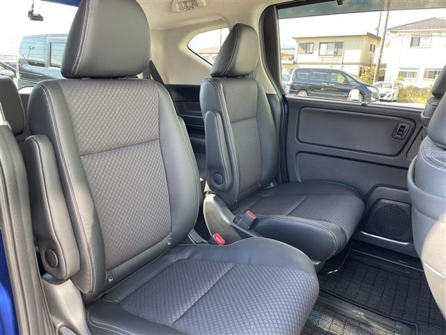 フリードハイブリッド ハイブリッド・G 純正SDナビ ワンセグTV 両側パワースライドドア バックカメラ レーダークルーズコントロール 前後ドライブレコーダー コーナーセンサー ビルトインETC 前席シートヒーター 純正アルミホイール(13枚目)