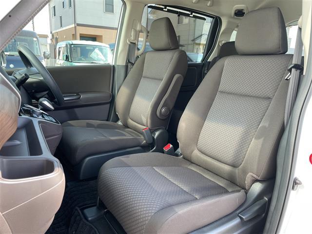 フリードハイブリッド ハイブリッド・Ｇホンダセンシング　純正ＳＤナビ　ワンセグＴＶ　両側パワースライドドア　バックカメラ　クルーズコントロール　前席シートヒーター　コーナーセンサー　純正ドライブレコーダー　ビルトインＥＴＣ　純正フロアマット（15枚目）