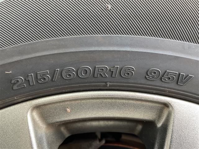 マークＸ ２５０Ｇ　リラックスセレクション　純正ナビ　ＥＴＣ　バックカメラ　ドライブレコーダー前後　前席パワーシート　ＭＴモード付ＡＴ　純正フロアマット　ＣＤチェンジャー　ドアバイザー　プッシュスタート　エンジンスターター付　ドアバイザー（9枚目）