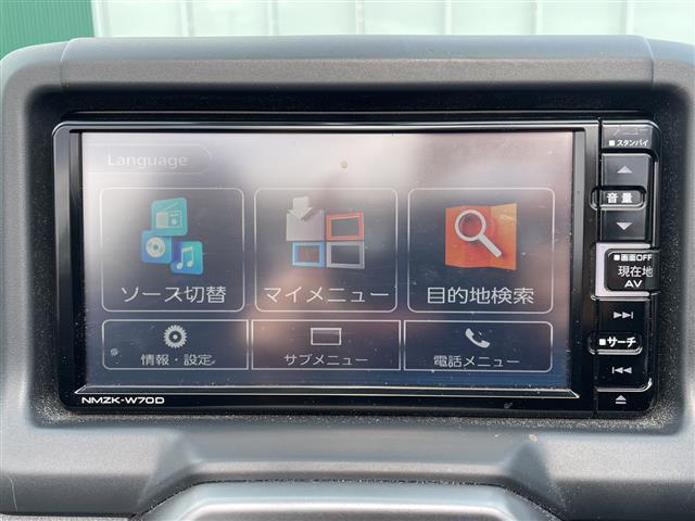 コペン ローブ　純正ナビ／フルセグＴＶ／ＣＤ／ＤＶＤ／Ｂｌｕｅｔｏｏｔｈ／ｉＰｏｄ　ＥＴＣ　バックカメラ　前席シートヒーター　ＭＴモード付ＡＴ　純正アルミホイール　純正フロアマット　フォグランプ（3枚目）