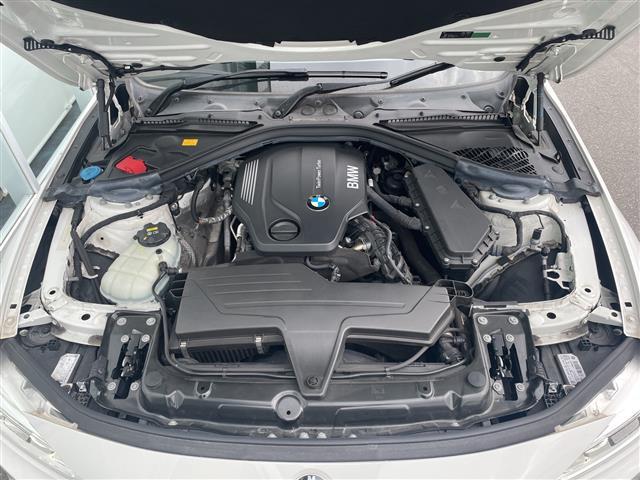 ３シリーズ ３２０ｄ　Ｍスポーツ　純正ナビ　Ｂｌｕｅｔｏｏｔｈ　Ｂカメラ　ＥＴＣ　前後ドラレコ　クルコン　パドルシフト　ＬＥＤヘッドライト　ＲＡＹＳホイール　社外リップスポイラー（11枚目）