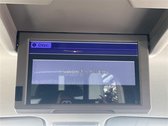 ステップワゴンスパーダ スパーダアドバンスパッケージα　純正ナビ　バックカメラ　Ｂｌｕｅｔｏｏｔｈ　リアモニター　ＥＴＣ　ワクワクゲート　片側パワースライドドア　クルコン　サイドアンダーミラー　純正フロアマット　オートライト　ＬＥＤヘッドライト（5枚目）