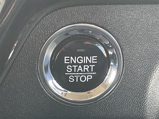 ステップワゴンスパーダ スパーダアドバンスパッケージα　純正ナビ　バックカメラ　Ｂｌｕｅｔｏｏｔｈ　リアモニター　ＥＴＣ　ワクワクゲート　片側パワースライドドア　クルコン　サイドアンダーミラー　純正フロアマット　オートライト　ＬＥＤヘッドライト（11枚目）