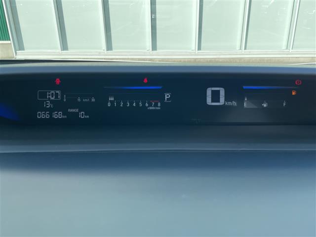 ステップワゴンスパーダ スパーダアドバンスパッケージα　純正ナビ　バックカメラ　Ｂｌｕｅｔｏｏｔｈ　リアモニター　ＥＴＣ　ワクワクゲート　片側パワースライドドア　クルコン　サイドアンダーミラー　純正フロアマット　オートライト　ＬＥＤヘッドライト（23枚目）