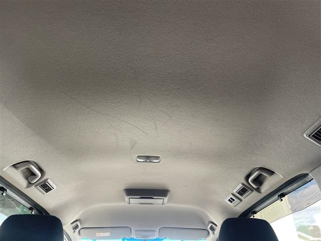 ステップワゴンスパーダ スパーダアドバンスパッケージα　純正ナビ　バックカメラ　Ｂｌｕｅｔｏｏｔｈ　リアモニター　ＥＴＣ　ワクワクゲート　片側パワースライドドア　クルコン　サイドアンダーミラー　純正フロアマット　オートライト　ＬＥＤヘッドライト（42枚目）