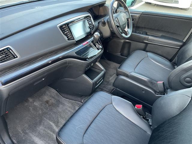 オデッセイ 　純正ナビ　両側パワースライドドア　クルーズコントロール　バックカメラ　ビルドインＥＴＣ　ＬＥＤヘッドライト　フォグライト　オートライト　電動格納ミラー　プッシュスタート　スマートキー（28枚目）