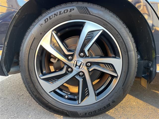 オデッセイ 　純正ナビ　両側パワースライドドア　クルーズコントロール　バックカメラ　ビルドインＥＴＣ　ＬＥＤヘッドライト　フォグライト　オートライト　電動格納ミラー　プッシュスタート　スマートキー（39枚目）