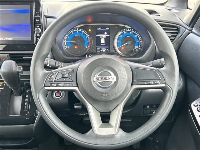 ルークス ハイウェイスター　Ｘ　純正ナビ　Ｂｌｕｅｔｏｏｔｈ　アラウンドビューモニター　ＥＴＣ２．０　　前後ドラレコ　両側パワースライドドア　ＳＯＳボタン　純正フロアマット　ロールサンシェード　パーソナルテーブル（24枚目）