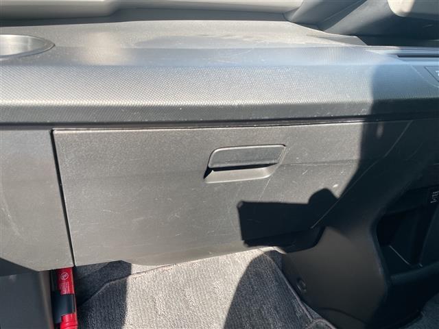 フリード Ｇ　ジャストセレクション　スマートキー　社外ナビ　Ｂｌｕｅｔｏｏｔｈ　バックカメラ　ＡＬＰＩＮＥ後席モニター　ＥＴＣ　前後ドラレコ　片側パワスラ　純正フロアマット　社外アルミ（36枚目）