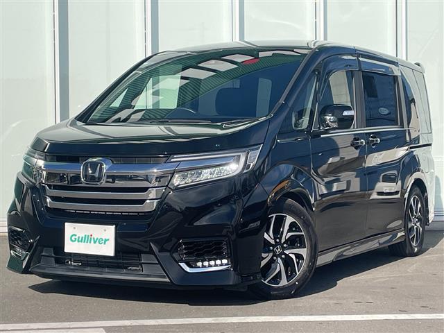 ステップワゴンスパーダ スパーダ　ホンダセンシング　純正ＨＤＤナビ　両側パワースライドドア　追従式クルーズコントロール　バックカメラ　ドライブレコーダー／デジタルミラー　プッシュスタート／スマートキー　パドルシフト　ＬＥＤヘッド　フォグランプ　純正ＡＷ（19枚目）