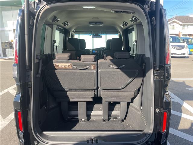 ステップワゴンスパーダ スパーダ　ホンダセンシング　純正ＨＤＤナビ　両側パワースライドドア　追従式クルーズコントロール　バックカメラ　ドライブレコーダー／デジタルミラー　プッシュスタート／スマートキー　パドルシフト　ＬＥＤヘッド　フォグランプ　純正ＡＷ（30枚目）