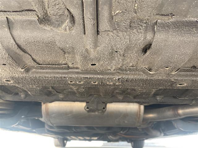 ステップワゴンスパーダ スパーダ　ホンダセンシング　純正ＨＤＤナビ　両側パワースライドドア　追従式クルーズコントロール　バックカメラ　ドライブレコーダー／デジタルミラー　プッシュスタート／スマートキー　パドルシフト　ＬＥＤヘッド　フォグランプ　純正ＡＷ（41枚目）