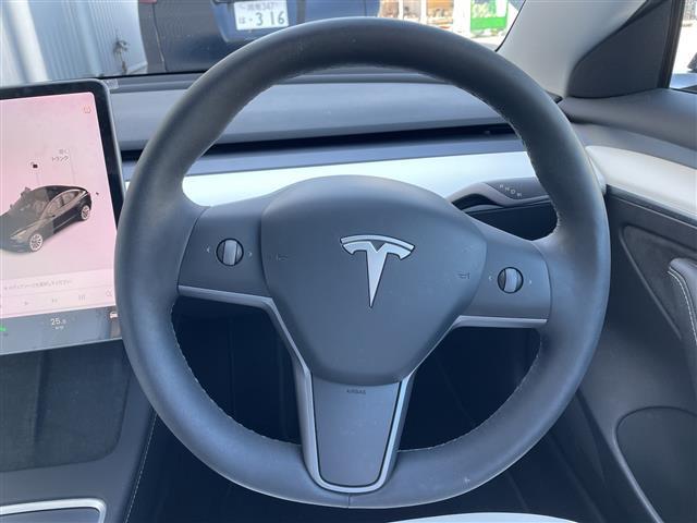 モデル3 ロングレンジ AWD ガラスルーフ純正ナビバックモニター革シートユーザー買取車ステアリングヒーターシートヒーターカードキーETCパワーシート19インチアルミ(10枚目)